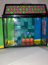 Load image into Gallery viewer, Displayset: Riddler&#39;s Hideout
