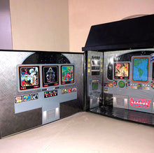 Load image into Gallery viewer, Displayset: Justice League Satellite

